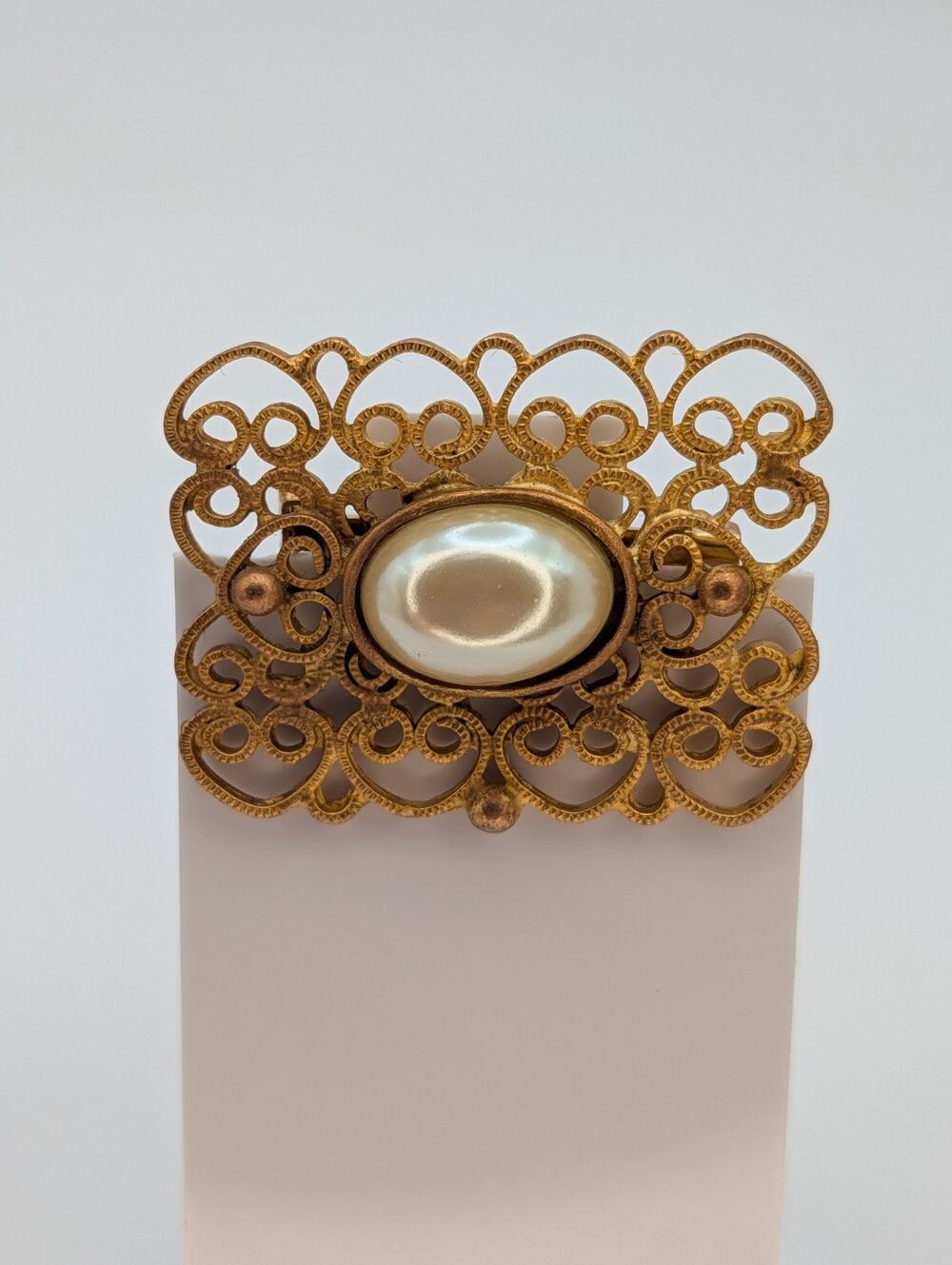 Vintage Gold Tone Filigree Rectangular Brooch Pin With Faux Pearl Center Stone